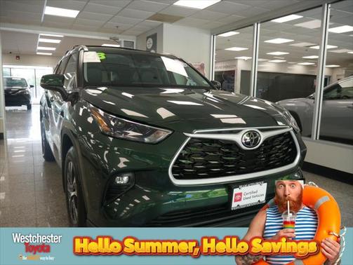 2023 Toyota Highlander XLE