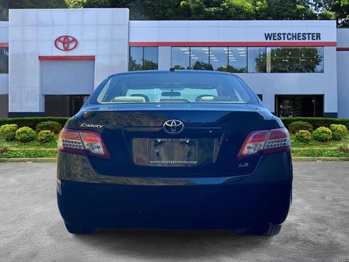 2010 Toyota Camry LE