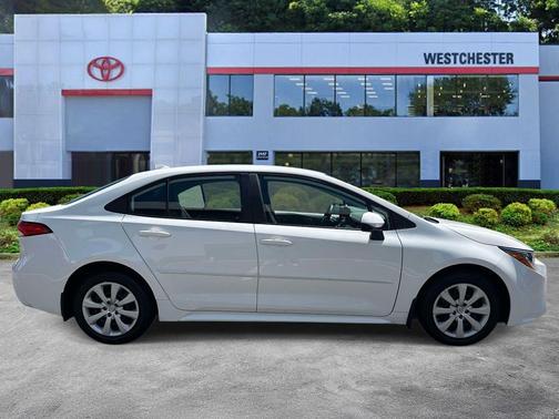 Ice Cap 2023 Toyota Corolla LE