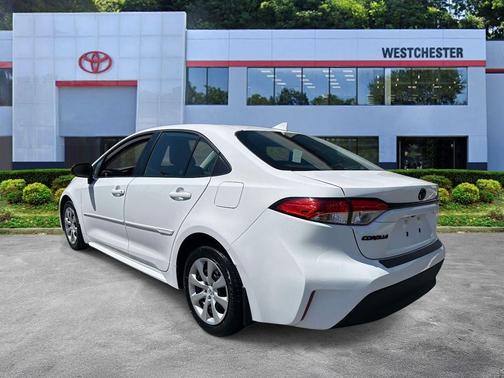 Ice Cap 2023 Toyota Corolla LE