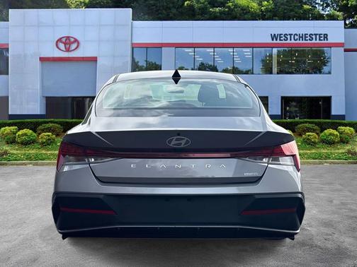 2024 Hyundai ELANTRA HEV Blue