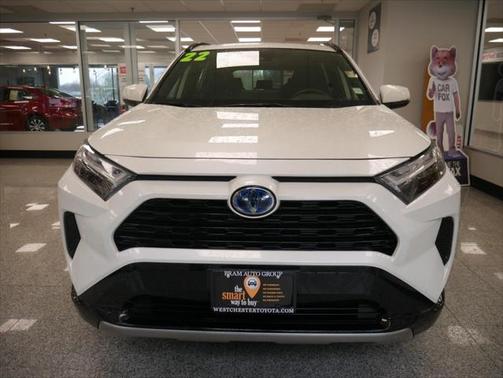 2022 Toyota RAV4 Hybrid SE