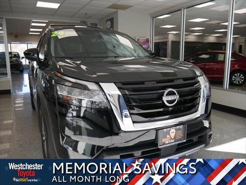 2024 Nissan Pathfinder SL 4WD