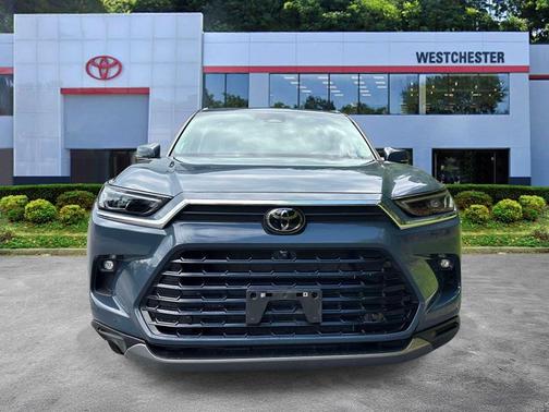 Storm Cloud 2024 Toyota Grand Highlander Platinum