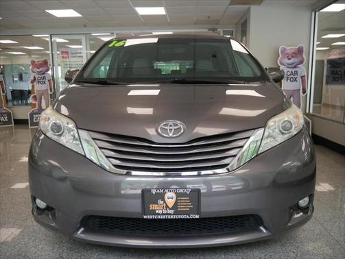 2016 Toyota Sienna Limited