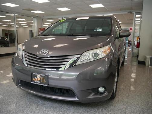 2016 Toyota Sienna Limited