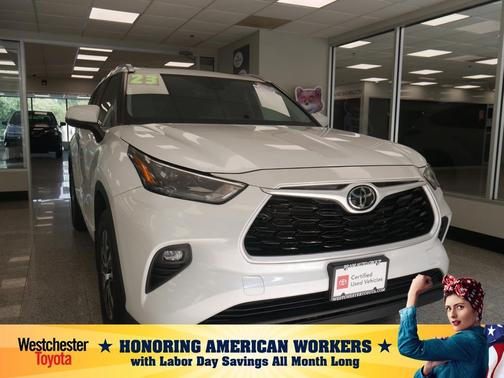 2023 Toyota Highlander XLE