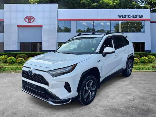 2023 Toyota RAV4 Prime SE