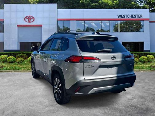 Sonic Silver 2022 Toyota Corolla Cross XLE