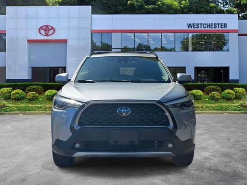 Sonic Silver 2022 Toyota Corolla Cross XLE
