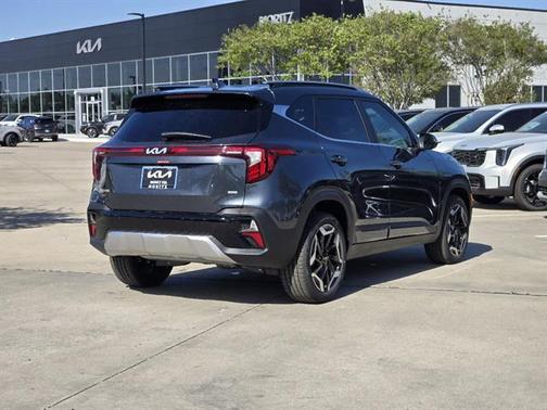 Gravity Gray 2026 Kia Seltos SX