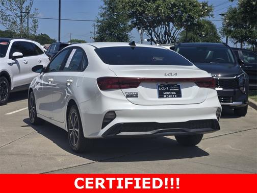 2024 Kia Forte LXS