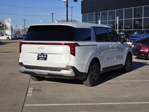 2026 Kia Carnival LXS