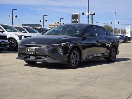 2026 Kia K4 