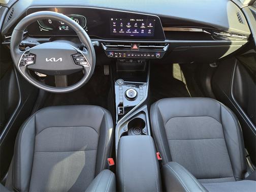 2024 Kia Niro Plug-In Hybrid EX