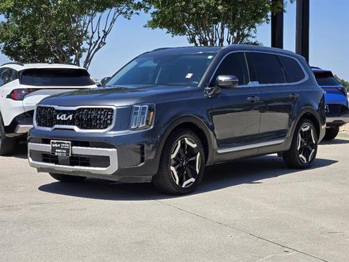 Gray 2024 Kia Telluride EX