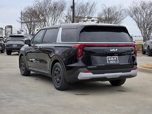 2026 Kia Carnival LXS