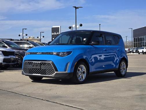 Surf Blue 2024 Kia Soul LX