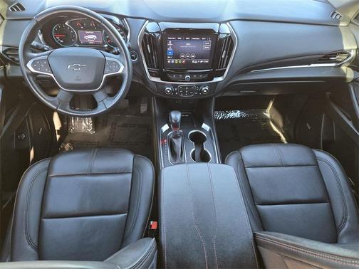 2022 Chevrolet Traverse RS