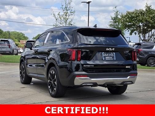2025 Kia Sorento EX