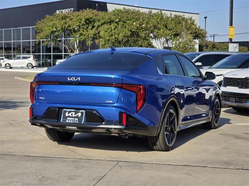 2025 Kia K4 GT-Line