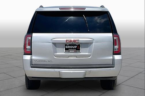 Quicksilver Metallic 2019 GMC Yukon XL SLT