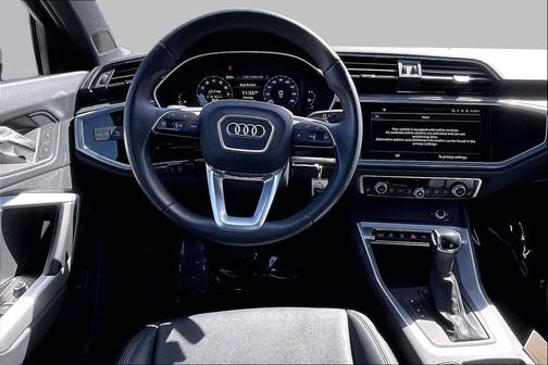 Arkona White 2025 Audi Q3 Premium 45 TFSI S line quattro Tiptronic