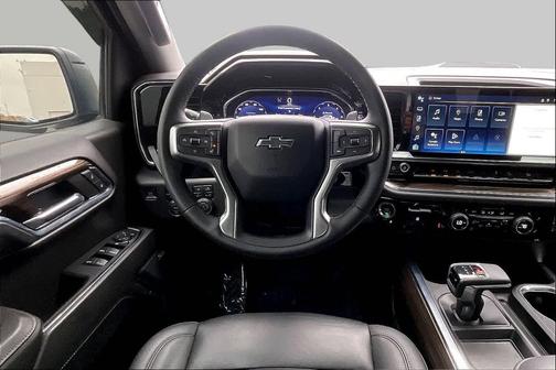 Sterling Gray Metallic 2024 Chevrolet Silverado 1500 LT Trail Boss