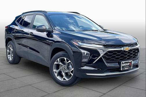 Mosaic Black Metallic 2026 Chevrolet Trax LT