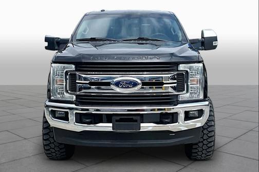 Shadow Black 2017 Ford F-250 XLT
