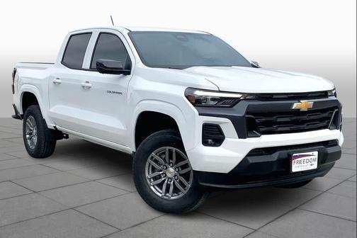 Summit White 2026 Chevrolet Colorado LT