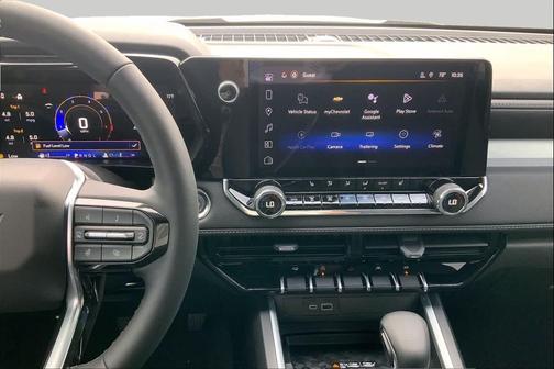 Summit White 2026 Chevrolet Colorado LT