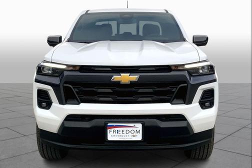 Summit White 2026 Chevrolet Colorado LT
