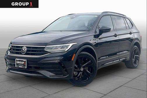 Deep Black Pearl 2023 Volkswagen Tiguan 2.0T SE R-Line Black