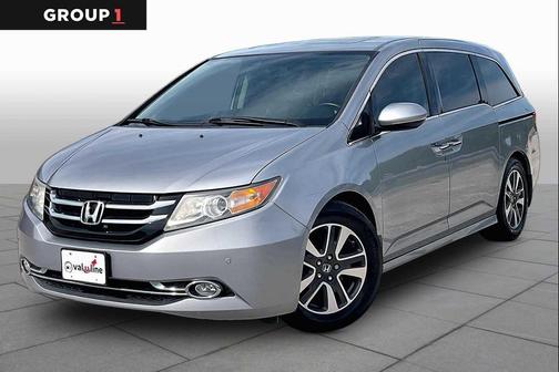Lunar Silver Metallic 2016 Honda Odyssey Touring