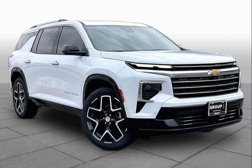 Polar White Tricoat 2026 Chevrolet Traverse High Country