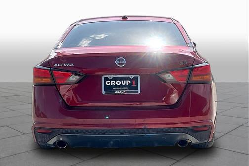 Scarlet Ember Tintcoat 2019 Nissan Altima 2.5 SR