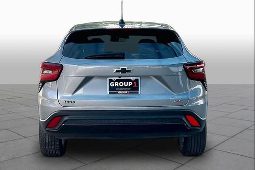 Sterling Gray Metallic 2024 Chevrolet Trax FWD 1RS