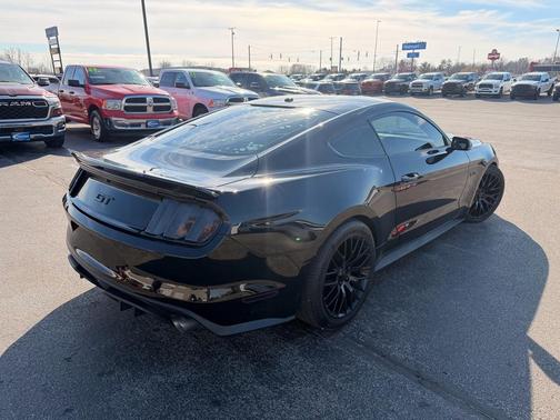 2016 Ford Mustang GT Premium