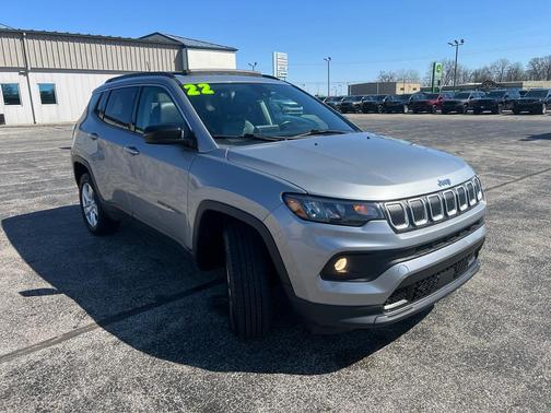 Billet Silver Metallic Clearcoat 2022 Jeep Compass Latitude