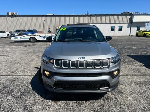 Billet Silver Metallic Clearcoat 2022 Jeep Compass Latitude