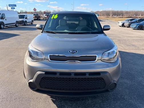 2016 Kia Soul Base