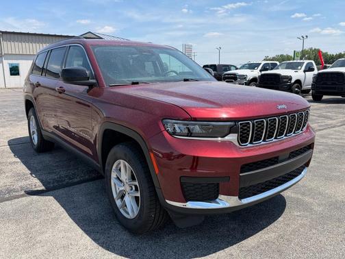 Velvet Red Pearlcoat 2023 Jeep Grand Cherokee L Laredo