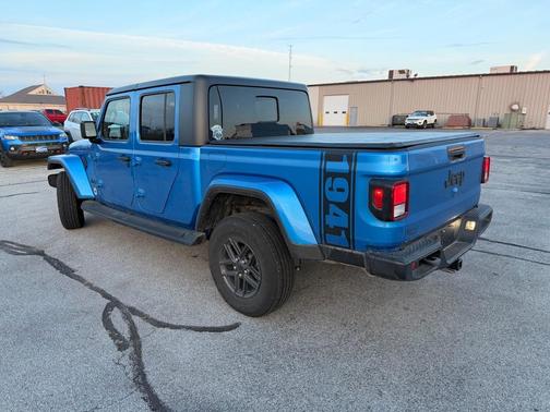 2024 Jeep Gladiator Sport