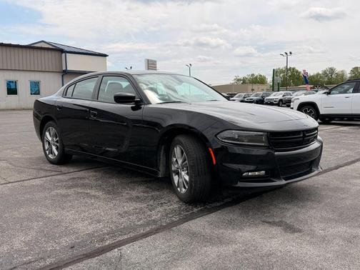 Pitch Black Clearcoat 2023 Dodge Charger SXT