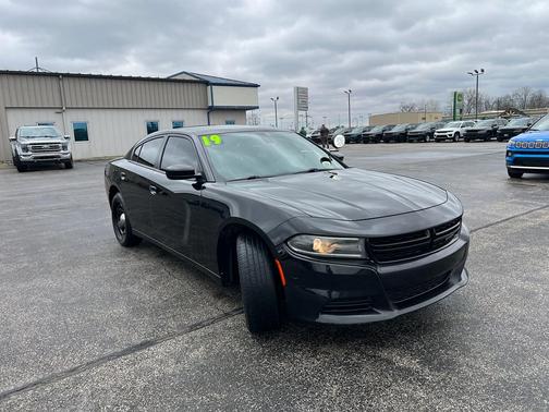 Pitch Black Clearcoat 2018 Dodge Charger Police