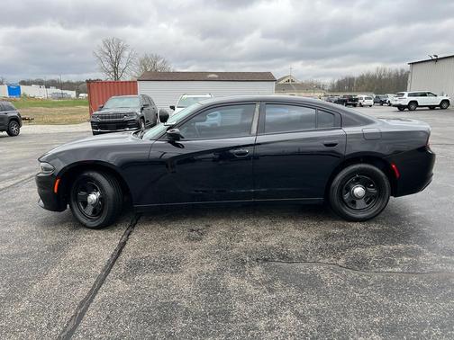 Pitch Black Clearcoat 2018 Dodge Charger Police