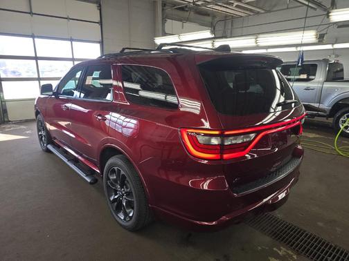 Octane Red Pearlcoat 2024 Dodge Durango R/T