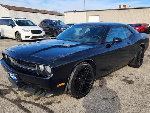 2014 Dodge Challenger SXT