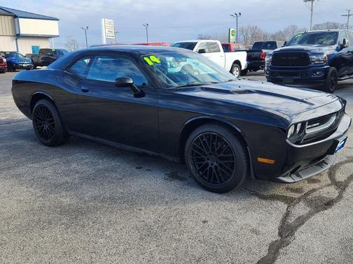 2014 Dodge Challenger SXT
